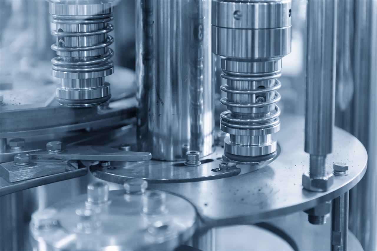 1-10月份，设备工器具购置投资同比增长13.0%