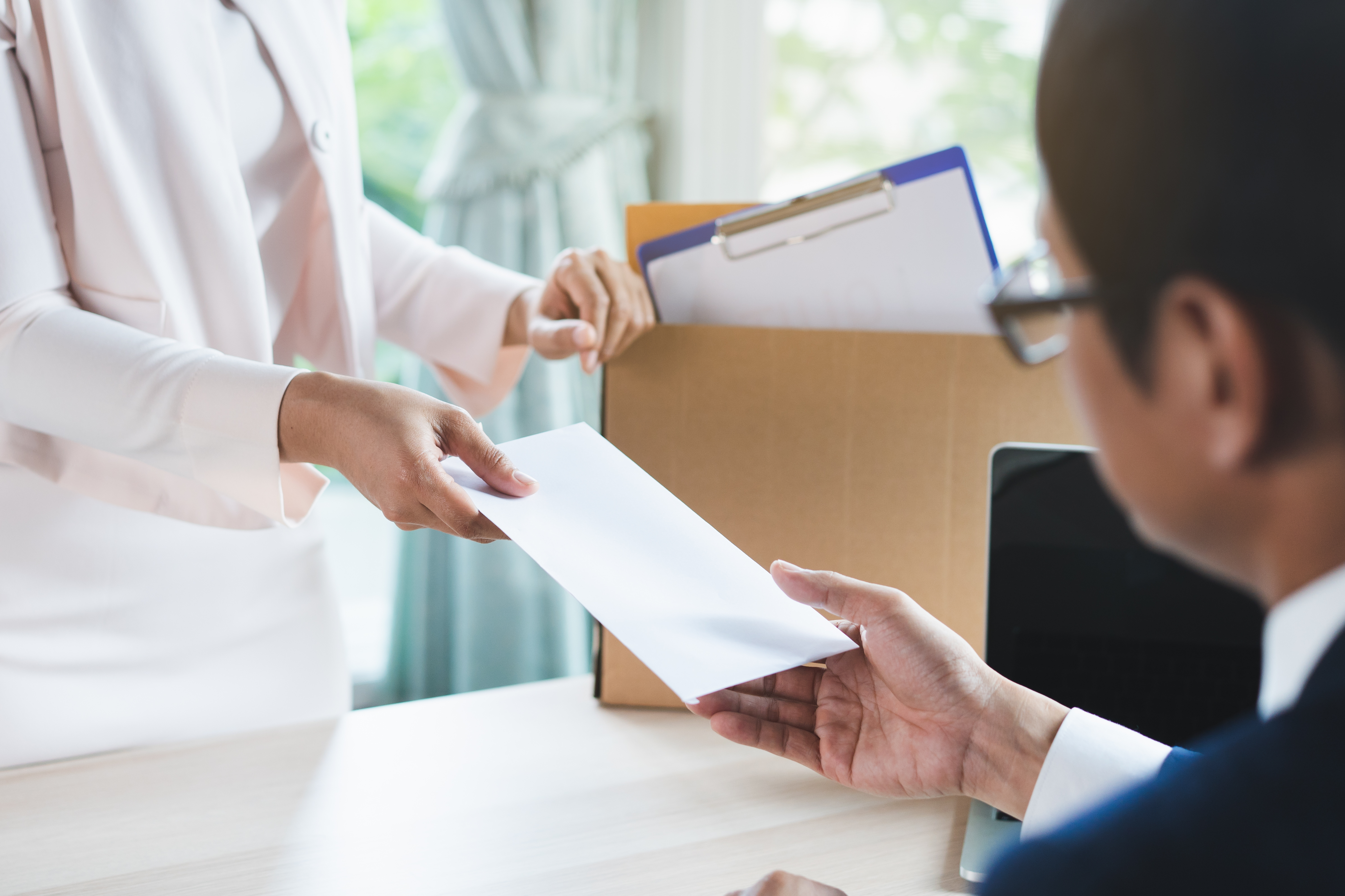 煜邦电力溢价2185%收购子公司煜邦智源10%股权